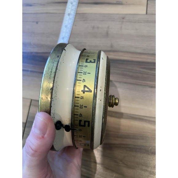 Vintage Mechanical Kitchen Timer Made in USA Mid Century White Metal Wind Up - Picture 6 of 9